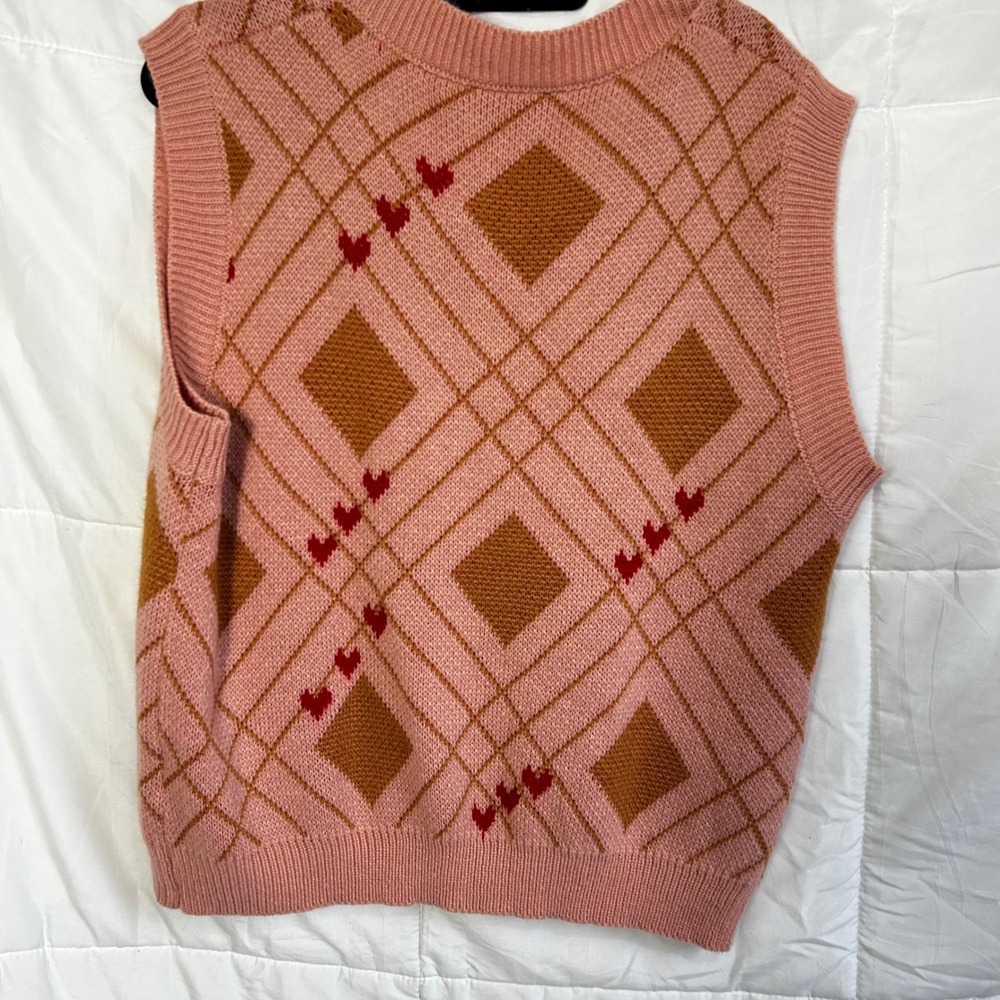 SHEIN CURVE Pink Argyle Heart Sweater Vest 1XL Knit V‎ Neck Sleeveless - Picture 6 of 8